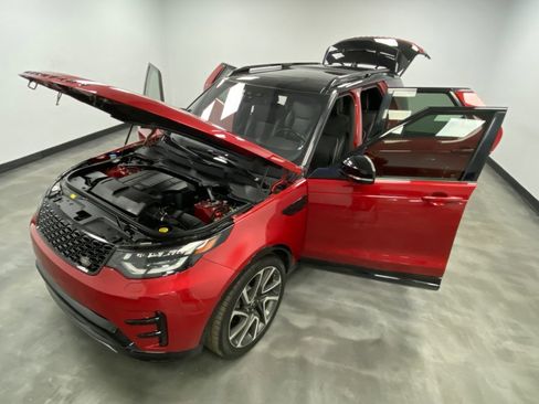 Used 2017 Land Rover Discovery HSE Luxury image 51
