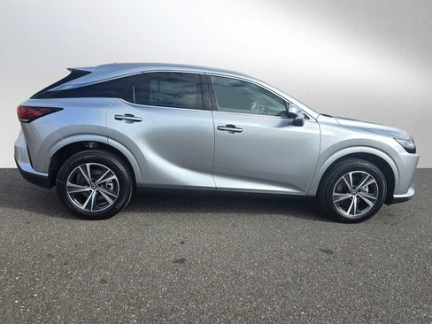 New 2026 Lexus RX 350h image 2