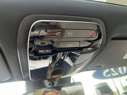 Certified 2025 Mercedes-Benz GLC 300 image 45