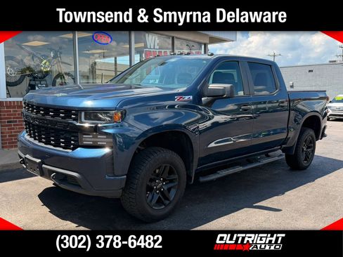Used 2020 Chevrolet Silverado 1500 Custom Trail Boss w/ Custom Convenience Package AWD/4WD image 1