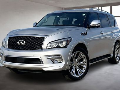 Used 2017 INFINITI QX80 4WD w/ Deluxe Technology Package