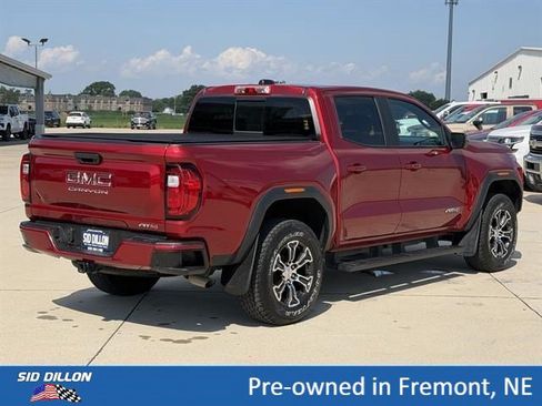 Used 2024 GMC Canyon AT4 w/ AT4 Premium Package AWD/4WD image 4