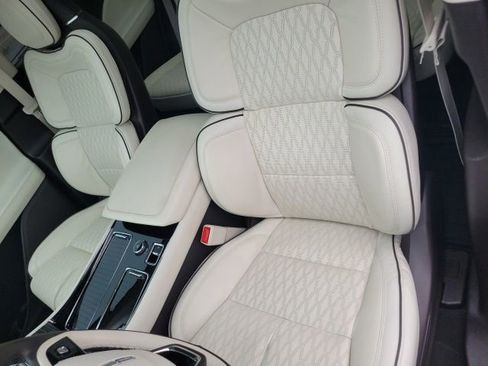 Certified 2024 Lincoln Aviator Black Label w/ Jet Package image 31