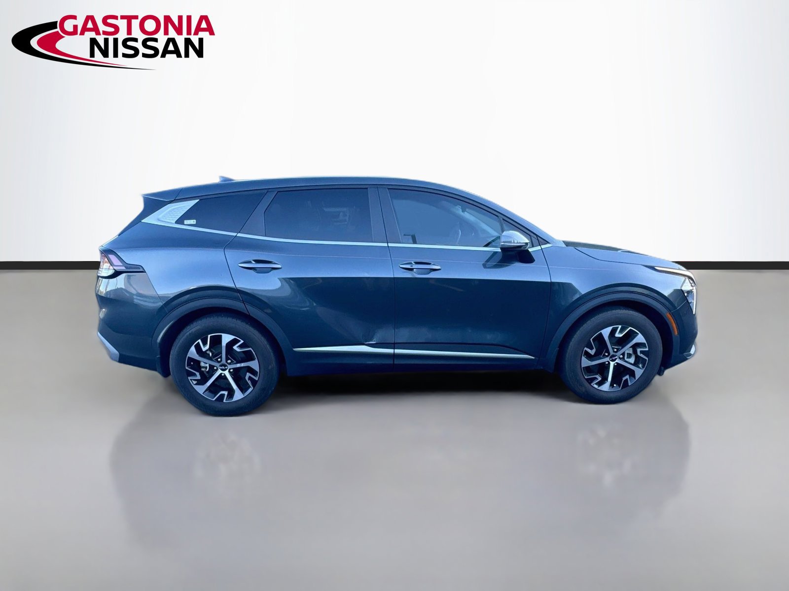 Used 2023 Kia Sportage EX FWD image 10
