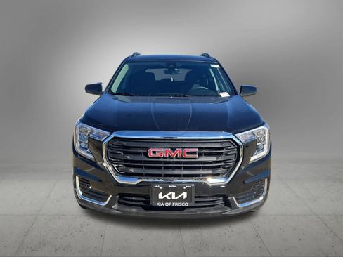 Used 2022 GMC Terrain SLE w/ Driver Convenience Package image 9