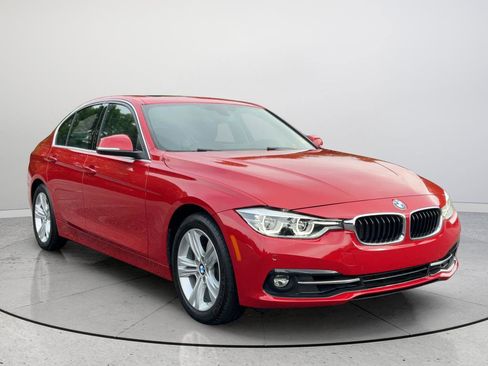 Used 2017 BMW 330i Sedan RWD image 1