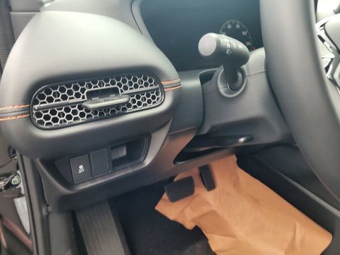 New 2026 Honda HR-V Sport image 16