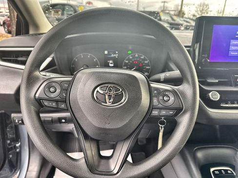 Used 2024 Toyota Corolla LE image 23