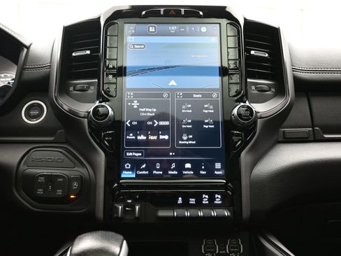 Used 2022 RAM 1500 Laramie w/ G/T Package image 17