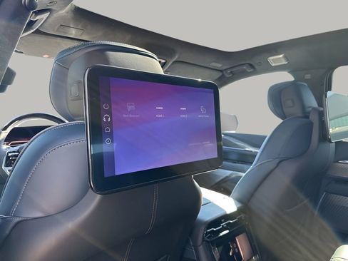 New 2026 Cadillac Escalade IQ Luxury 2 w/ LPO, Floor Liner Package AWD/4WD image 24