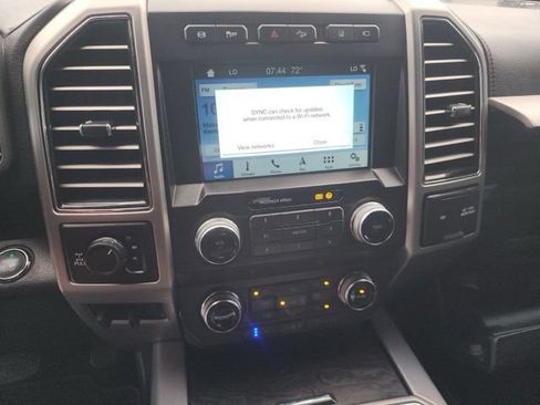 Used 2019 Ford F250 Platinum w/ Platinum Ultimate Package AWD/4WD image 11