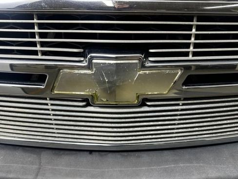 Used 2006 Chevrolet Silverado 2500 LT w/ Heavy-Duty Power Package image 9