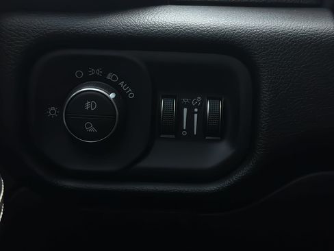 Used 2022 RAM 2500 Laramie AWD/4WD image 20