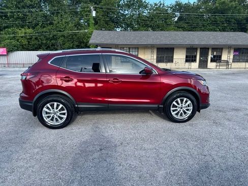 Used 2020 Nissan Rogue Sport SV FWD image 8