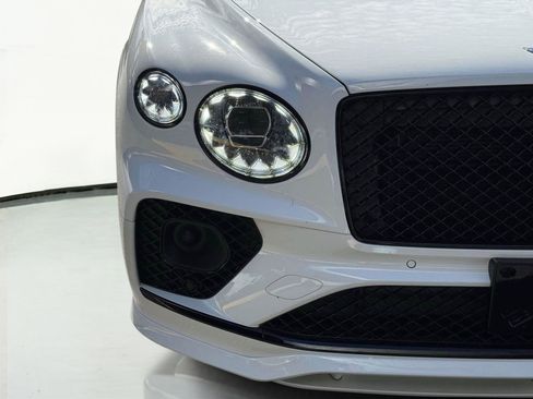 Used 2022 Bentley Bentayga Speed image 20