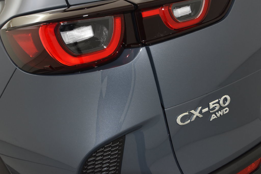 Certified 2025 MAZDA CX-50 AWD 2.5 Turbo w/ Cargo Package image 33