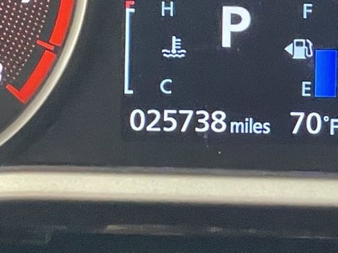 Used 2024 Mitsubishi Eclipse Cross AWD image 16