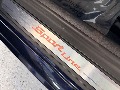 Used 2019 BMW 530i w/ Convenience Package image 18