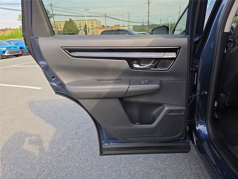 Used 2024 Honda CR-V EX-L image 25