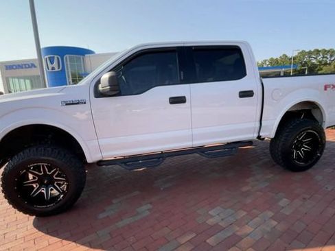 Used 2018 Ford F150 XLT AWD/4WD image 6