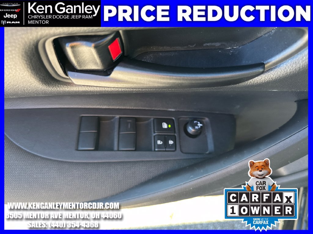 Used 2025 Toyota Corolla LE FWD image 11