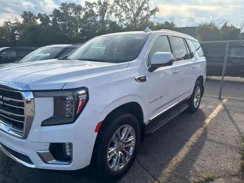 Used 2024 GMC Yukon SLT w/ SLT Premium Package AWD/4WD image 22