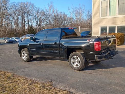 Used 2018 Chevrolet Silverado 1500 LT w/ All Star Edition image 3