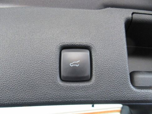 Used 2024 Ford Escape Active image 34