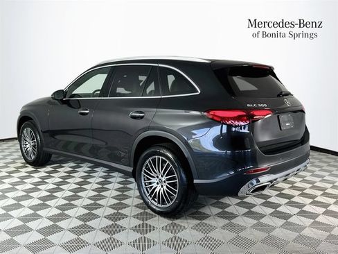 Used 2026 Mercedes-Benz GLC 300 image 5