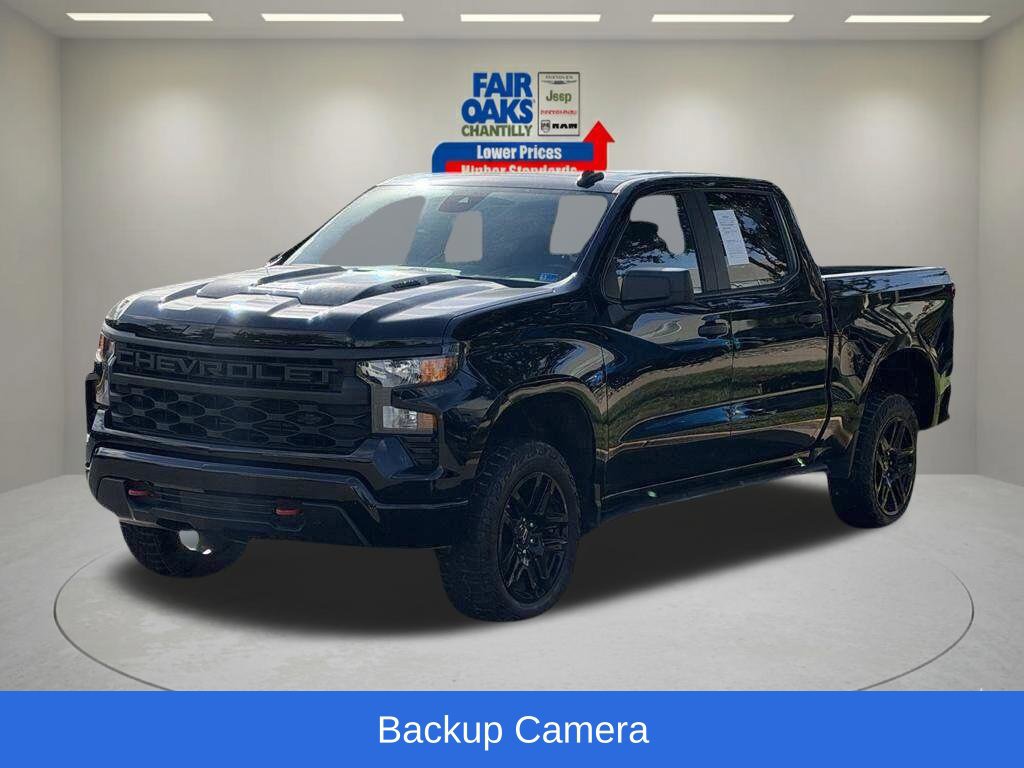 Used 2025 Chevrolet Silverado 1500 Custom Trail Boss w/ LPO, Dark Essentials Package AWD/4WD image 3