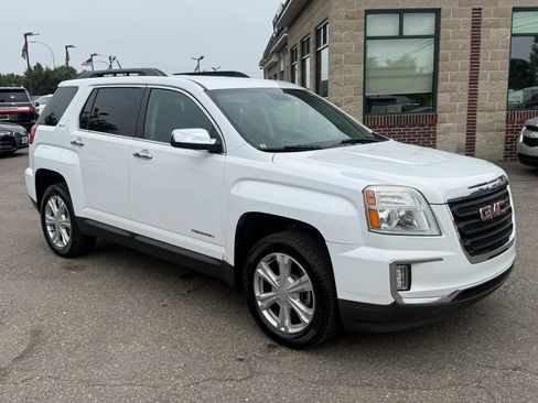 Used 2016 GMC Terrain SLE w/ Chrome Edition AWD/4WD image 3