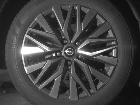 Used 2025 Nissan Altima 2.5 SV image 15