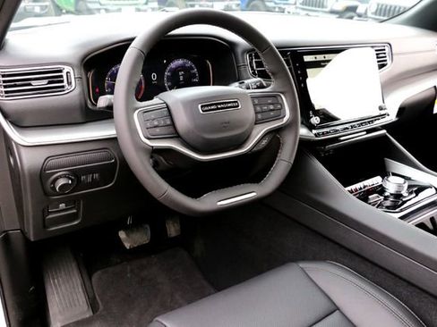 New 2026 Jeep Grand Wagoneer L Limited image 8