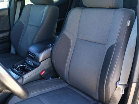 Used 2022 Dodge Charger SXT w/ Blacktop Package image 13