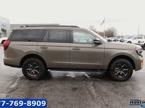 New 2026 Ford Expedition Tremor image 4