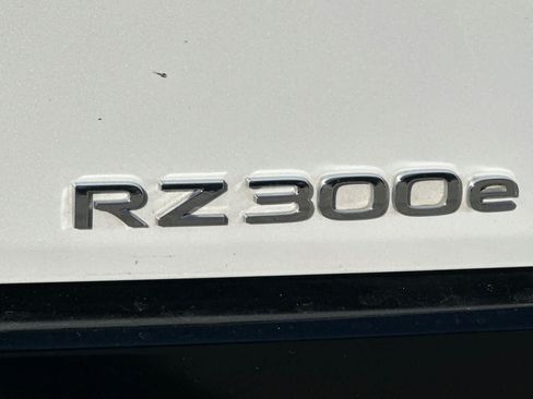 Certified 2024 Lexus RZ 300e Premium w/ Accessory Package (Z1) FWD image 7
