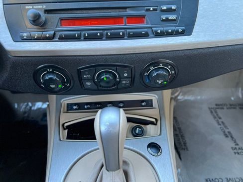 Used 2005 BMW Z4 3.0i image 19