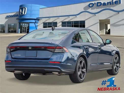 New 2026 Honda Accord SE image 4