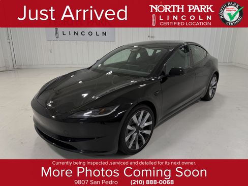 Used 2025 Tesla Model 3 Long Range RWD image 1