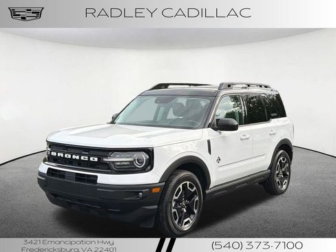 Used 2023 Ford Bronco Sport Outer Banks w/ Tech Package AWD/4WD image 1