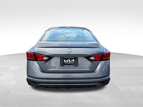 Used 2023 Nissan Altima 2.5 SV image 4