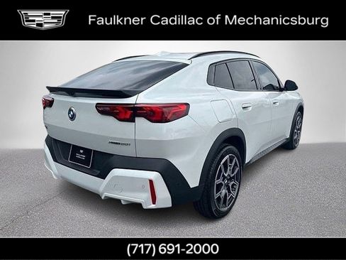Used 2024 BMW X2 xDrive28i w/ Premium Package AWD/4WD image 7