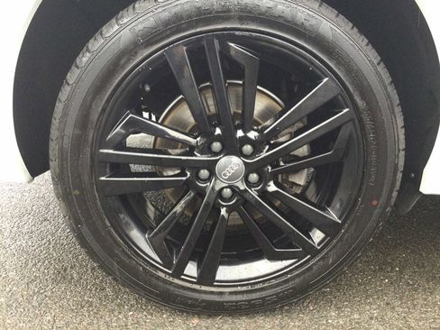 Used 2018 Audi Q5 2.0T Premium Plus w/ Premium Plus Package image 43