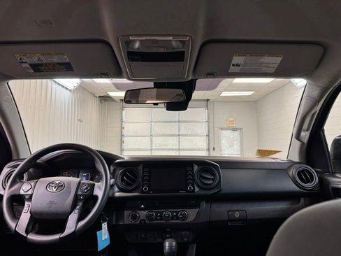 Used 2021 Toyota Tacoma SR AWD/4WD image 18