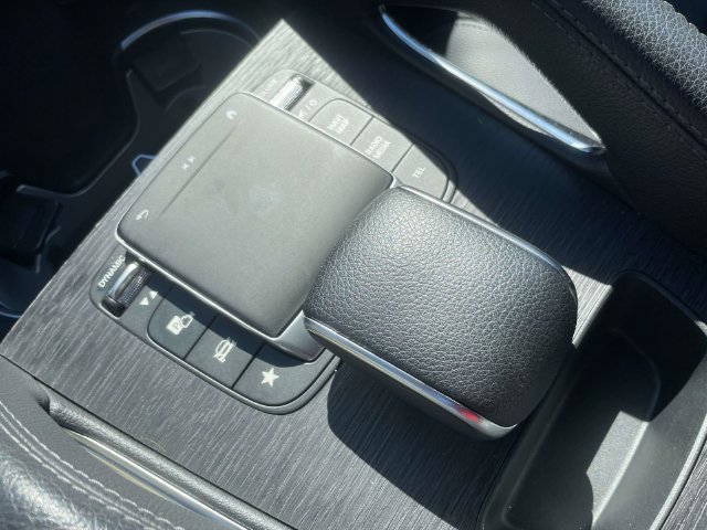 Used 2021 Mercedes-Benz GLE 450 4MATIC image 38