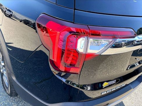 Used 2023 GMC Acadia SLE w/ Driver Convenience Package AWD/4WD image 35