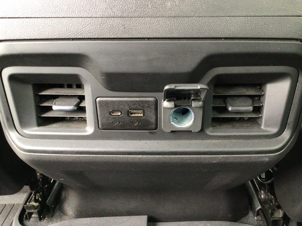 Used 2020 Chevrolet Silverado 1500 RST AWD/4WD image 34