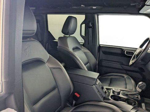 Used 2025 Ford Bronco Outer Banks AWD/4WD image 34