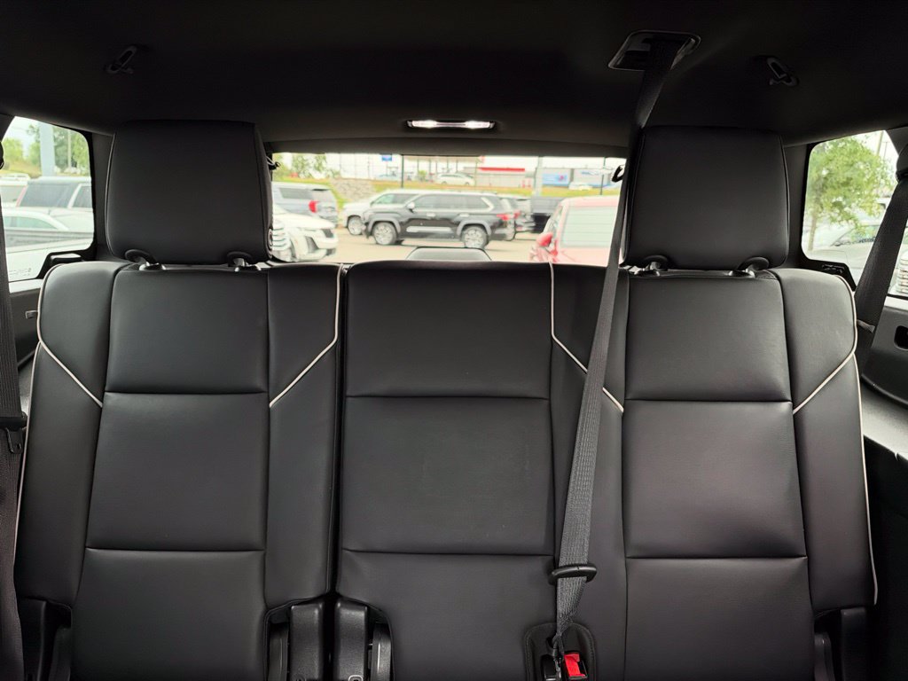 Used 2024 Cadillac Escalade ESV Sport RWD image 26