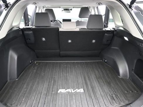 Certified 2024 Toyota RAV4 XLE w/ Convenience Package image 35